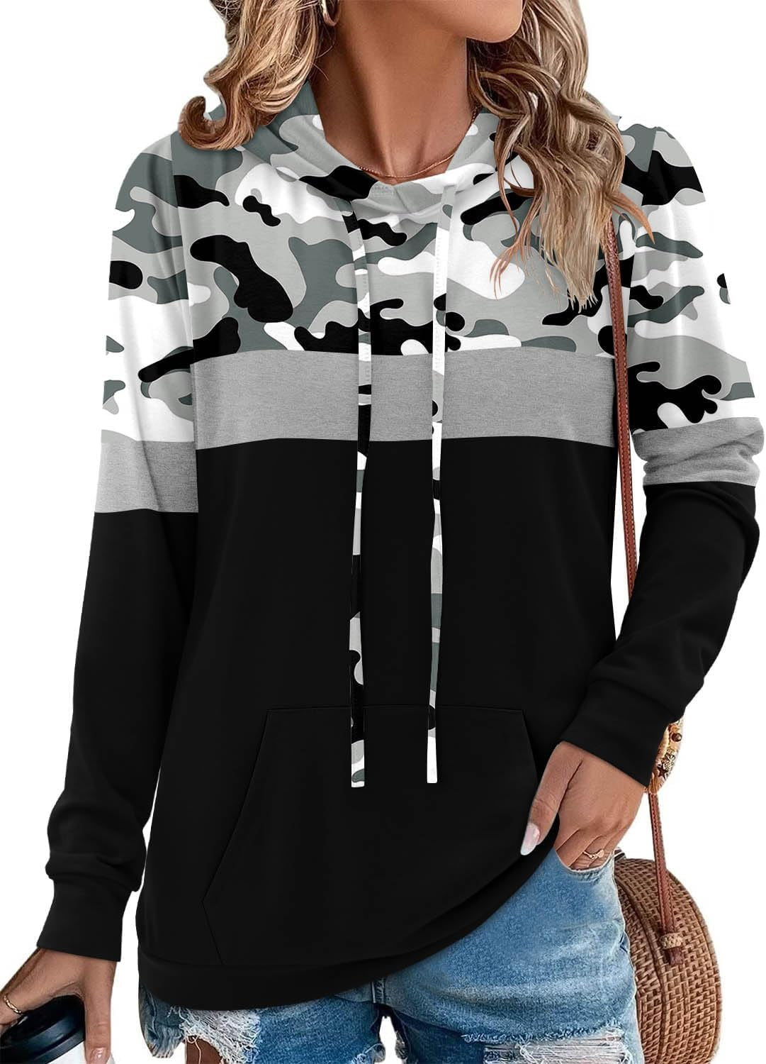 Chic  Camo Leopard Print Hoodies for Women - Stylish Pullover Sweatshirt with Drawstring and Pocket