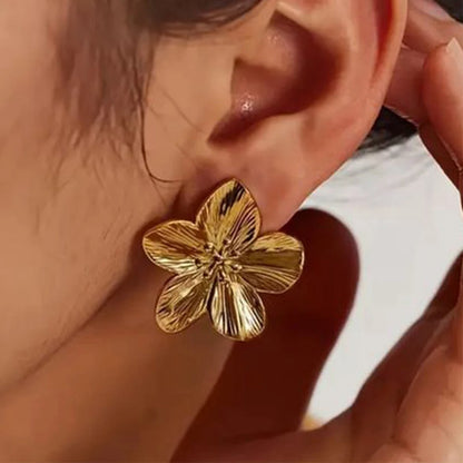 Yupsk Matte Texture Metal Flower Earring for Women French Retro Gold Color Five-leaf Flowers Fashion Party Jewelry