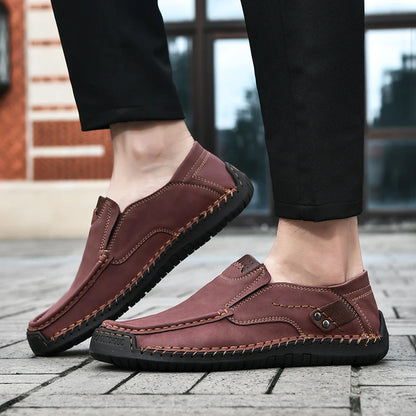 New Soft Men Loafers Slip On Leather Casual Shoes For Men Moccasins Plus Size 39-48 Flats Sneakers Men Handmade Design Man Shoes