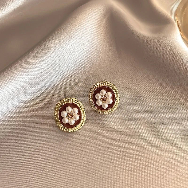 Vintage Dripping Oil Wine Red Retro Stud Earrings For Women Korean Pearl Flower Heart Shape Geometric Earring High Sense Jewelry