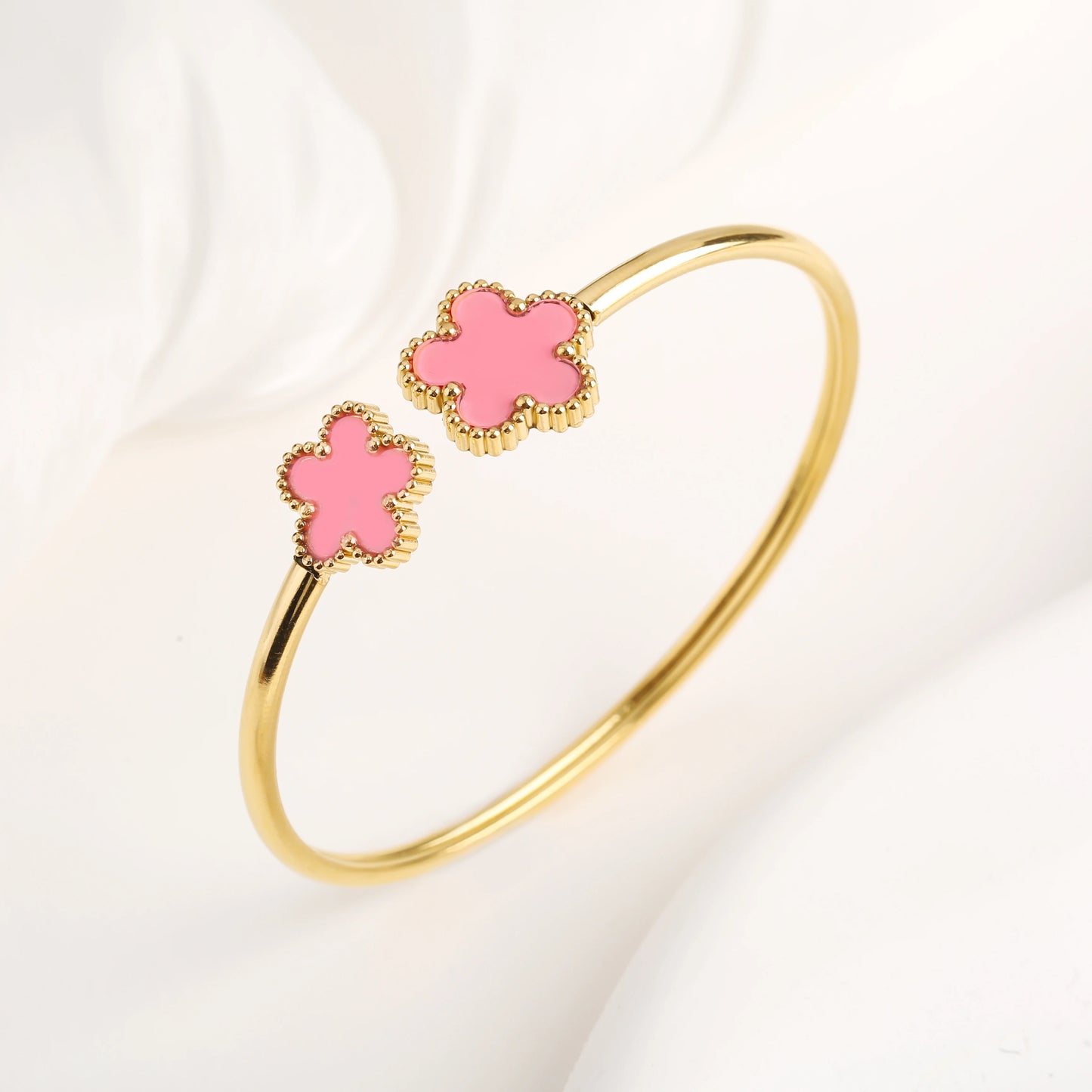 15 Colors High Quality Stainless Steel Gold-Plated Five Leaf Flower Open Bangle Simple Women's Fine Daiy Party Jewelry Clover