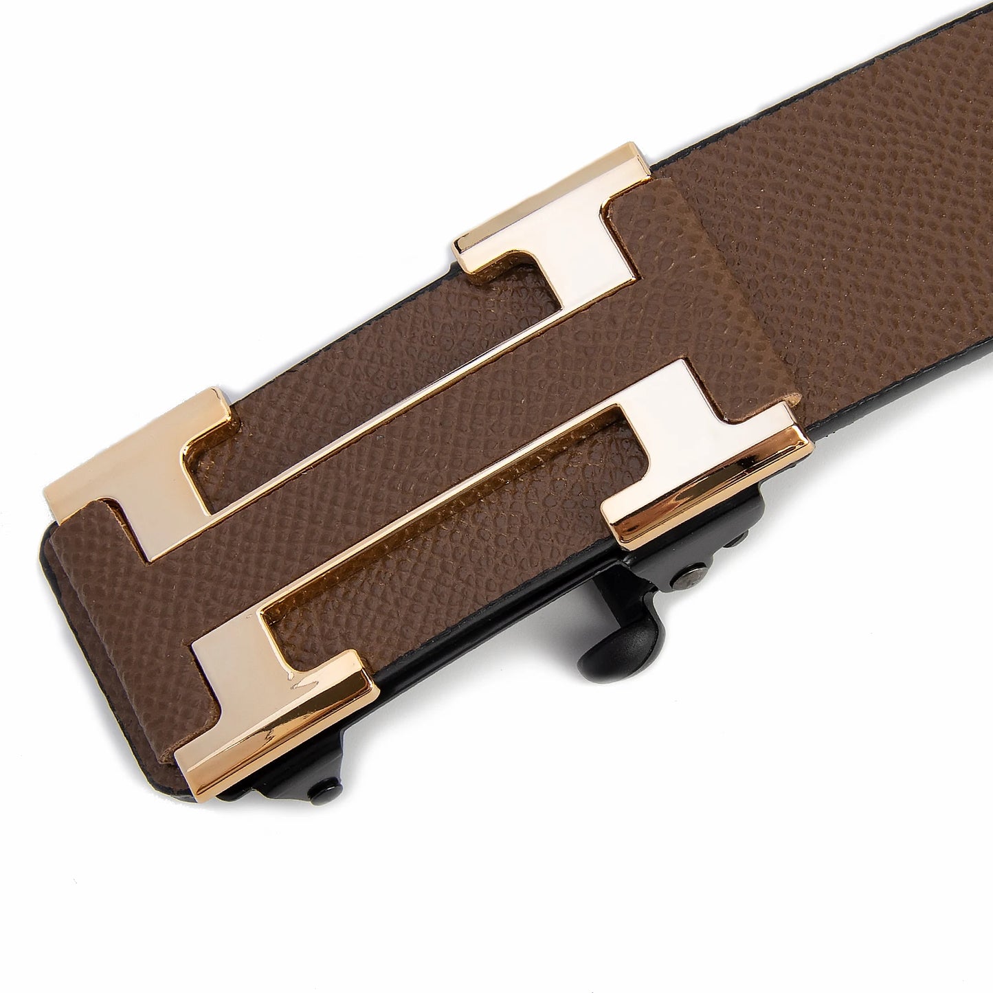 Famous men's fashionable belts, letter belts that are durable and in dark colors, are suitable to be a nice gift.