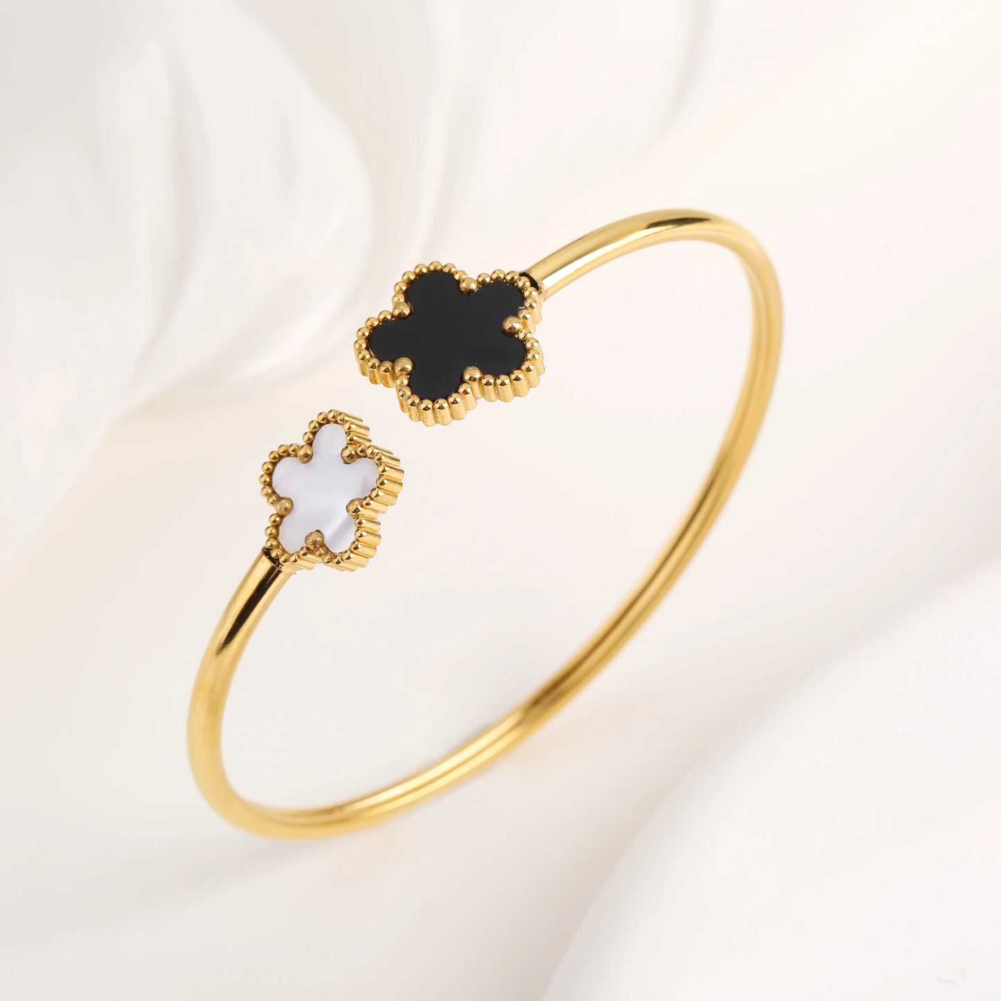 15 Colors High Quality Stainless Steel Gold-Plated Five Leaf Flower Open Bangle Simple Women's Fine Daiy Party Jewelry Clover