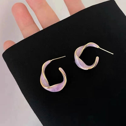 New Fashion Lavender Purple Earrings for Woman Metal Golden Twisted Art Line Purple Stud Earrings Gift Jewelry Wholesale