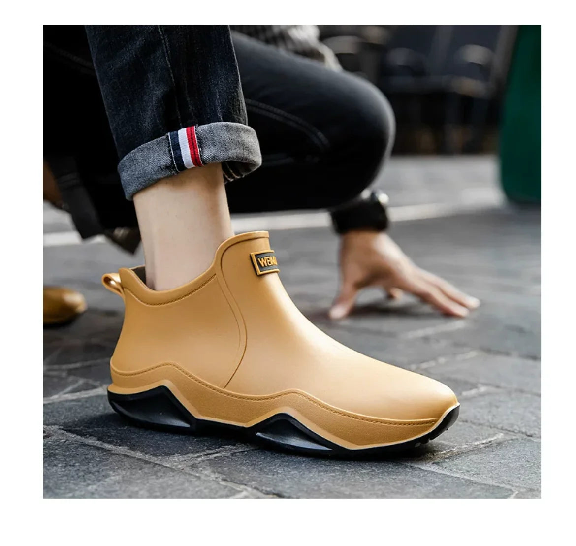 New Rain Shoes Ankle Women Waterproof Shoes Rain Boots Men Anti-slip Wear-resistant Plush Fashion Kitchen Summer Winter