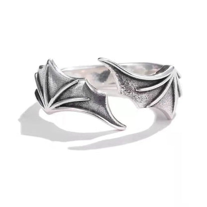 Vintage Angel Wing Demon Eye Hip Hop Adjustable Couple Ring for Men Women Retro Silvery Alloy Material Cool Fashion Jewelry New