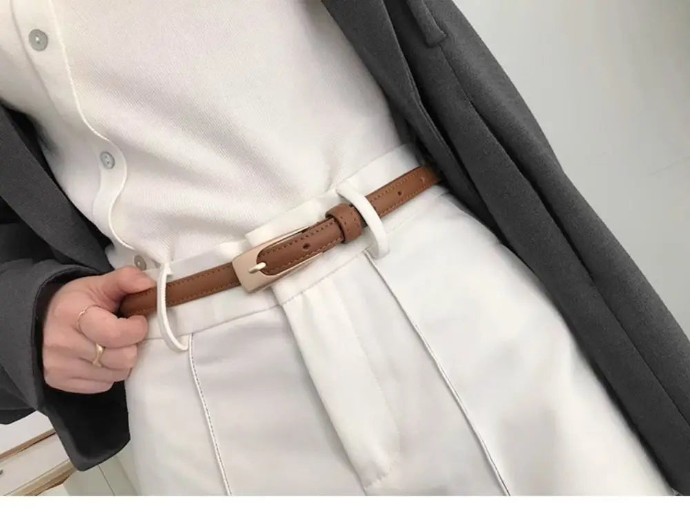 Women's Belt Minimalist Trendy Thin Belt High End Authentic Casual Versatile Needle Button Belt with Skirts Jeans Lady Belts New