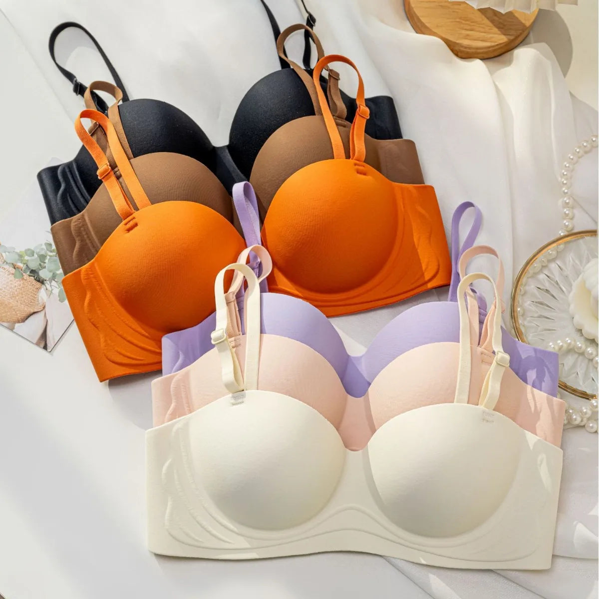 Strapless Bras Women Seamless Underwear Female Push Up Sexy Lingerie Wireless Solid Color Bras Comfort 3/4 Cup Brassiere