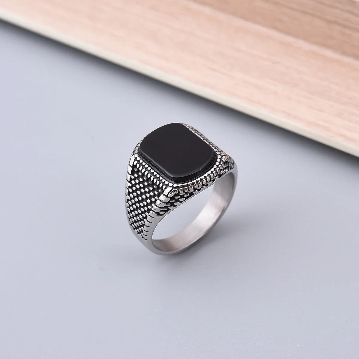 R3248 Men's High Quality 316LStainless Steel Onyx Rings Classic Fashion Trend Jewelry Eco-Friendly Material