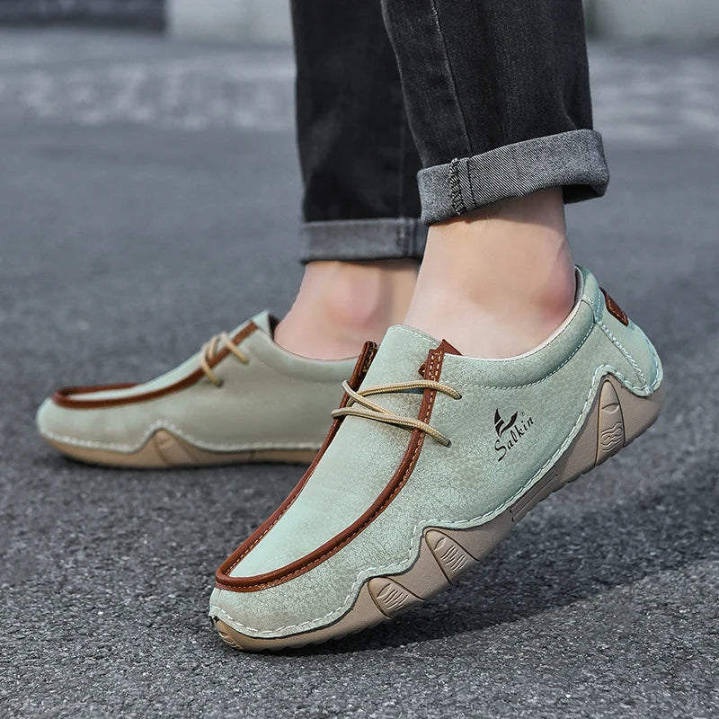 New 2025 Autumn Handmade Leather Casual Men Shoes Design Fashion Sneakers Man Loafers Breathable Low Top Flat Shoes Driving