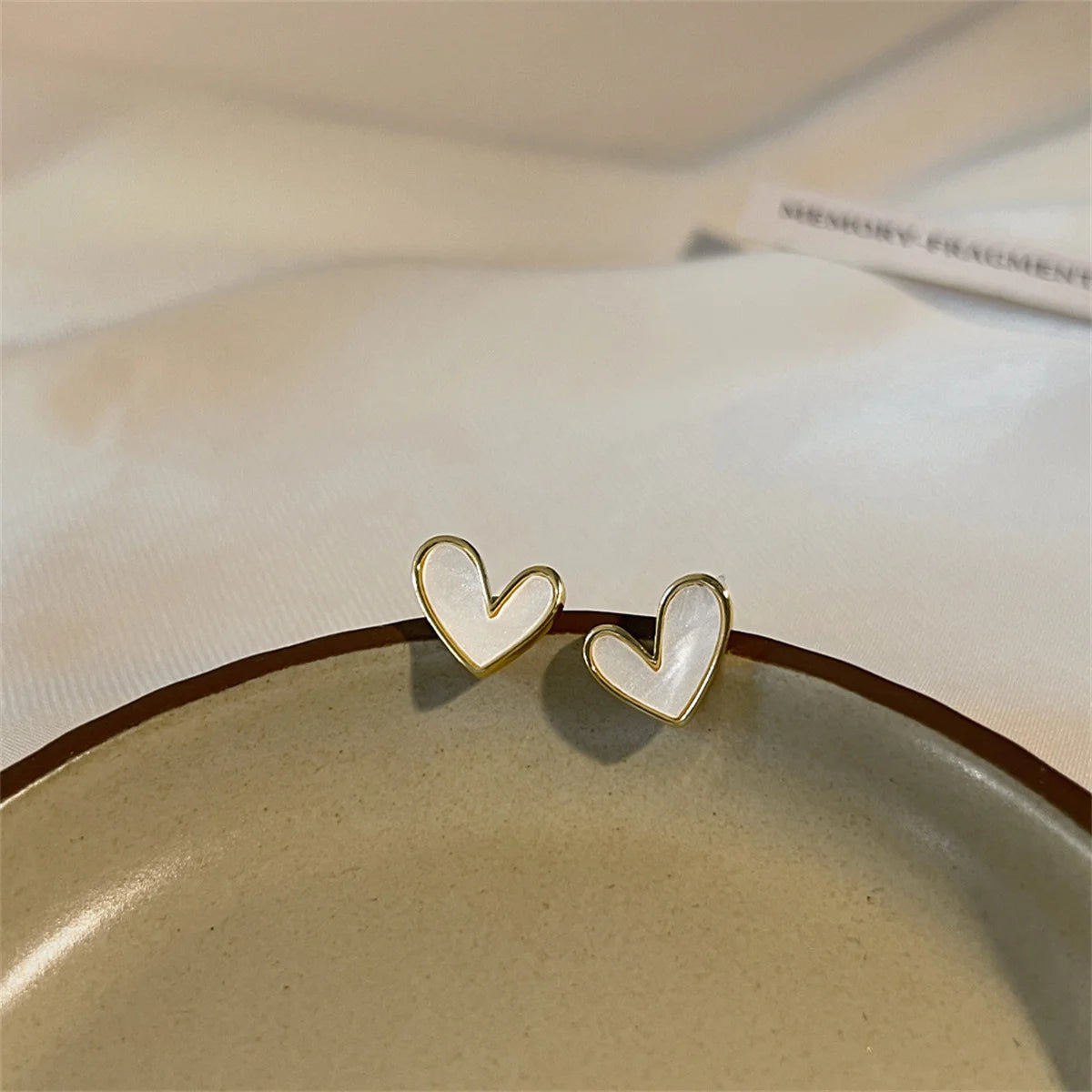 New Korean Sweet Cute Heart Stud Earrings for Women Girl Fashion Blue Glaze Aesthetic Geometric Earrings Minimalist Jewelry Gift