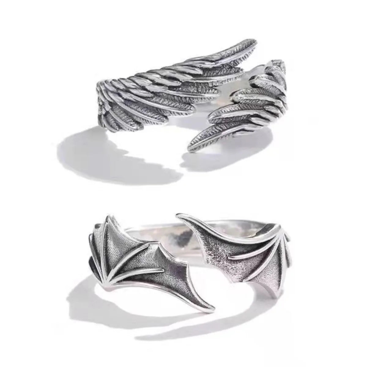 Vintage Angel Wing Demon Eye Hip Hop Adjustable Couple Ring for Men Women Retro Silvery Alloy Material Cool Fashion Jewelry New