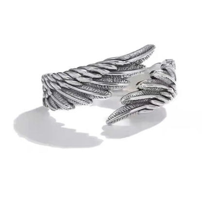 Vintage Angel Wing Demon Eye Hip Hop Adjustable Couple Ring for Men Women Retro Silvery Alloy Material Cool Fashion Jewelry New