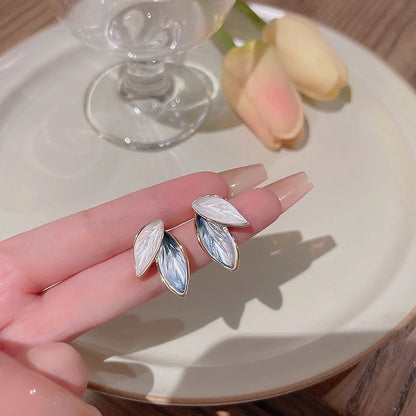 Sweet Leaf Stud Earrings For Women Fresh Blue And White Plant Ear Stud Exquisite Metal Style Earrings Elegant Jewelry Gift