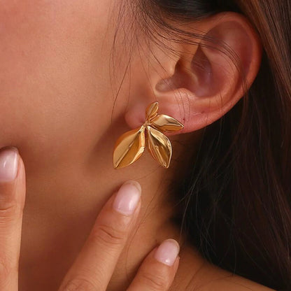 Seakissky Trendy Stainless Steel Stud Earrings Simple Symmetrical Leaves Flower Design Gorgeous High-quality Gifts For Women