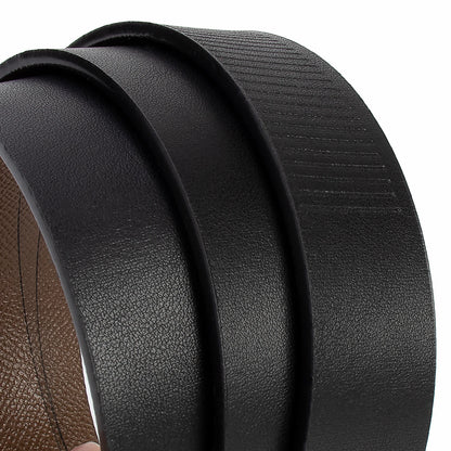 Famous men's fashionable belts, letter belts that are durable and in dark colors, are suitable to be a nice gift.