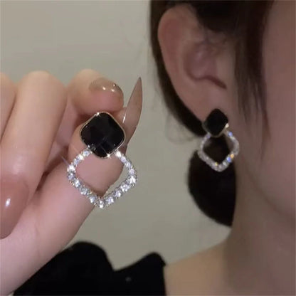 Black Color Love Heart Bowknot Stud Earrings For Women Elegant Geometric Hollow Square Zircon Earrings Wedding Party Jewelry