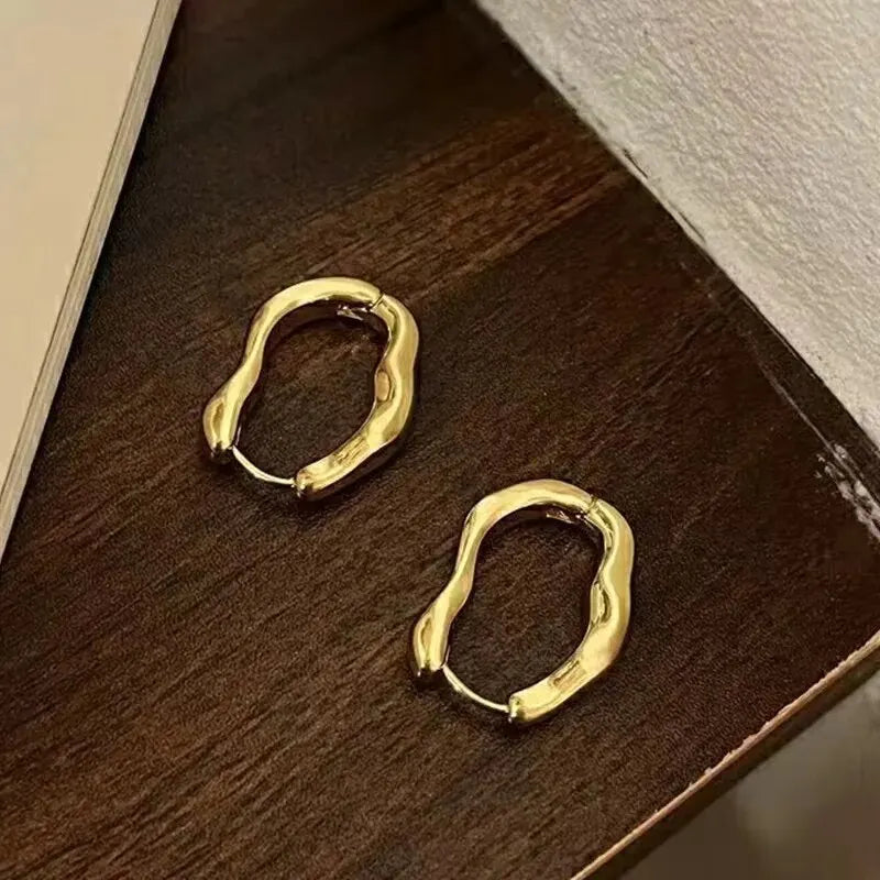 Gold Color Metallic Ear Loops For Women Simple Cool Style Irregular Geometric Ear Buckle Personalized Party HooP Earring Jewelry