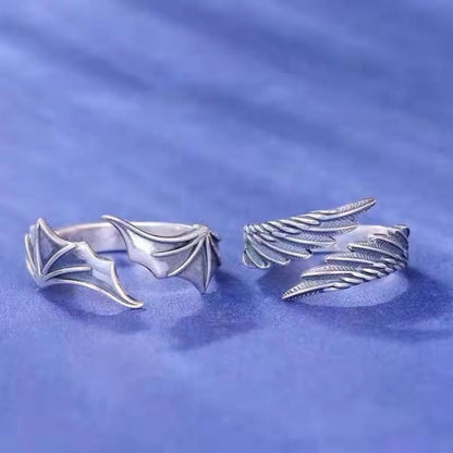 Vintage Angel Wing Demon Eye Hip Hop Adjustable Couple Ring for Men Women Retro Silvery Alloy Material Cool Fashion Jewelry New