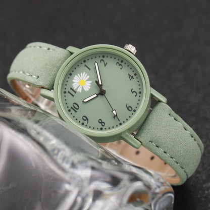 Fashion 2pcs/set Women's Daisy Dial Leather Watch&Green Flower Bracelet