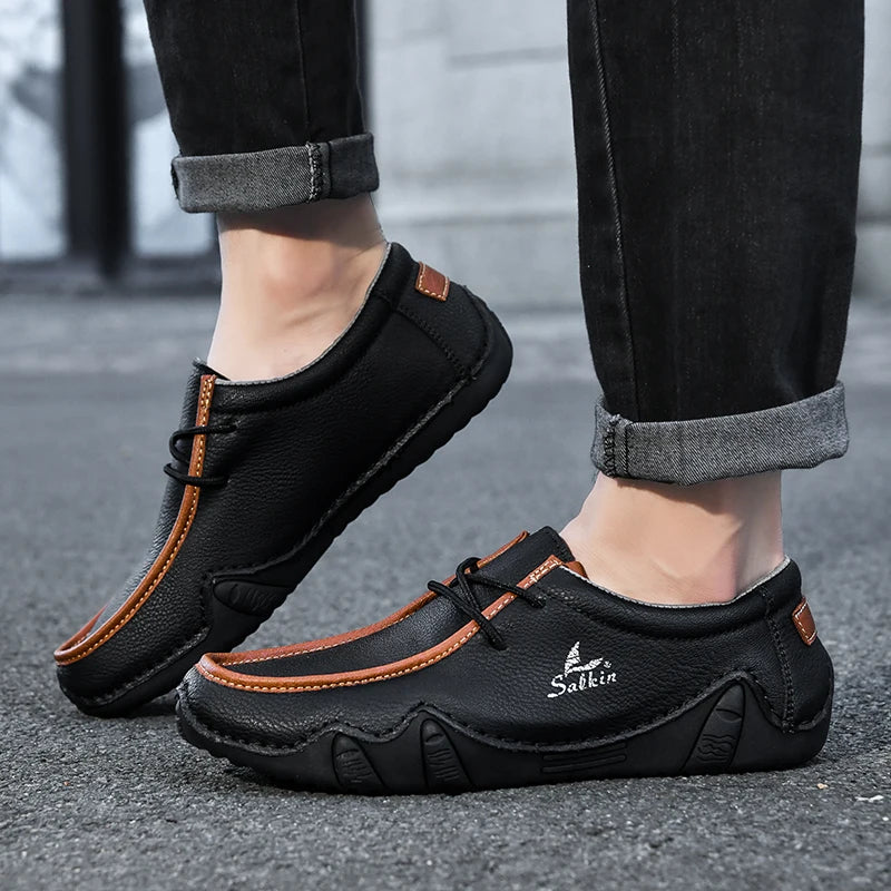 New 2025 Autumn Handmade Leather Casual Men Shoes Design Fashion Sneakers Man Loafers Breathable Low Top Flat Shoes Driving