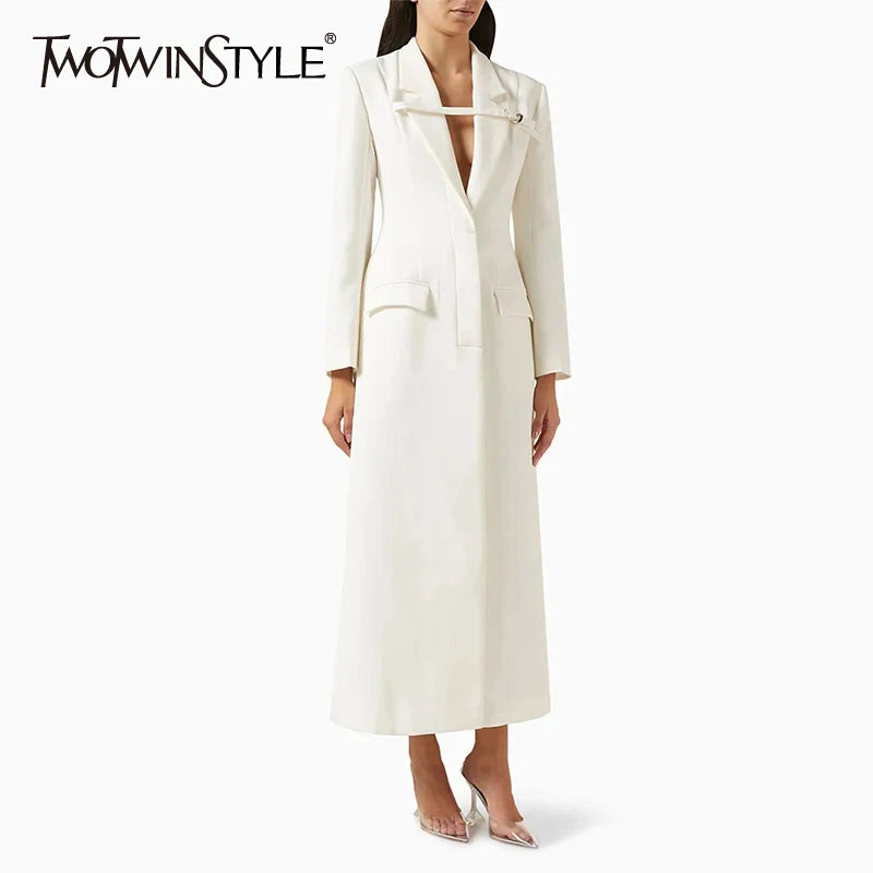 TWOTWINSTYLE Solid Patchwork Belt Temperament Trench For Women Notched Collar Long Sleeve Tunic Spliced Pocket Coats Female New