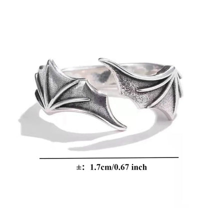 Vintage Angel Wing Demon Eye Hip Hop Adjustable Couple Ring for Men Women Retro Silvery Alloy Material Cool Fashion Jewelry New