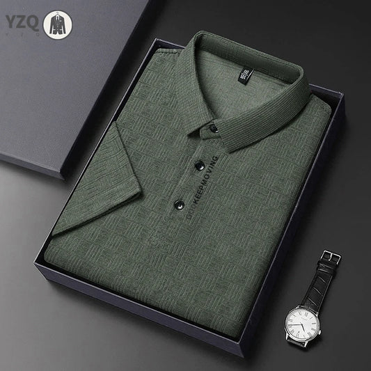 New Men's Business Casual Short Sleeved Shirt with Badge Solid Color Polo Shirt Fashionable Breathable Comfortable Versatile Top