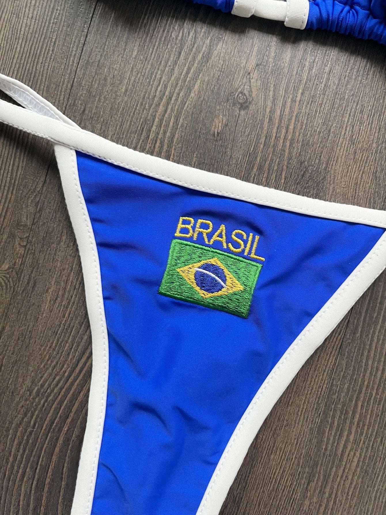 RUOTONSEPT Sexy Embroidery Brasil Flag Contrast Split Bikini Set Women Swimwear Patchwork Swimsuit Hottie Outfit SummerBeachwear