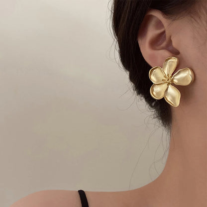 Yupsk Matte Texture Metal Flower Earring for Women French Retro Gold Color Five-leaf Flowers Fashion Party Jewelry